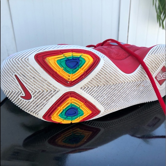 Nike Kyrie 3 “University Red” Signature Red Suede - Picture 6 of 8